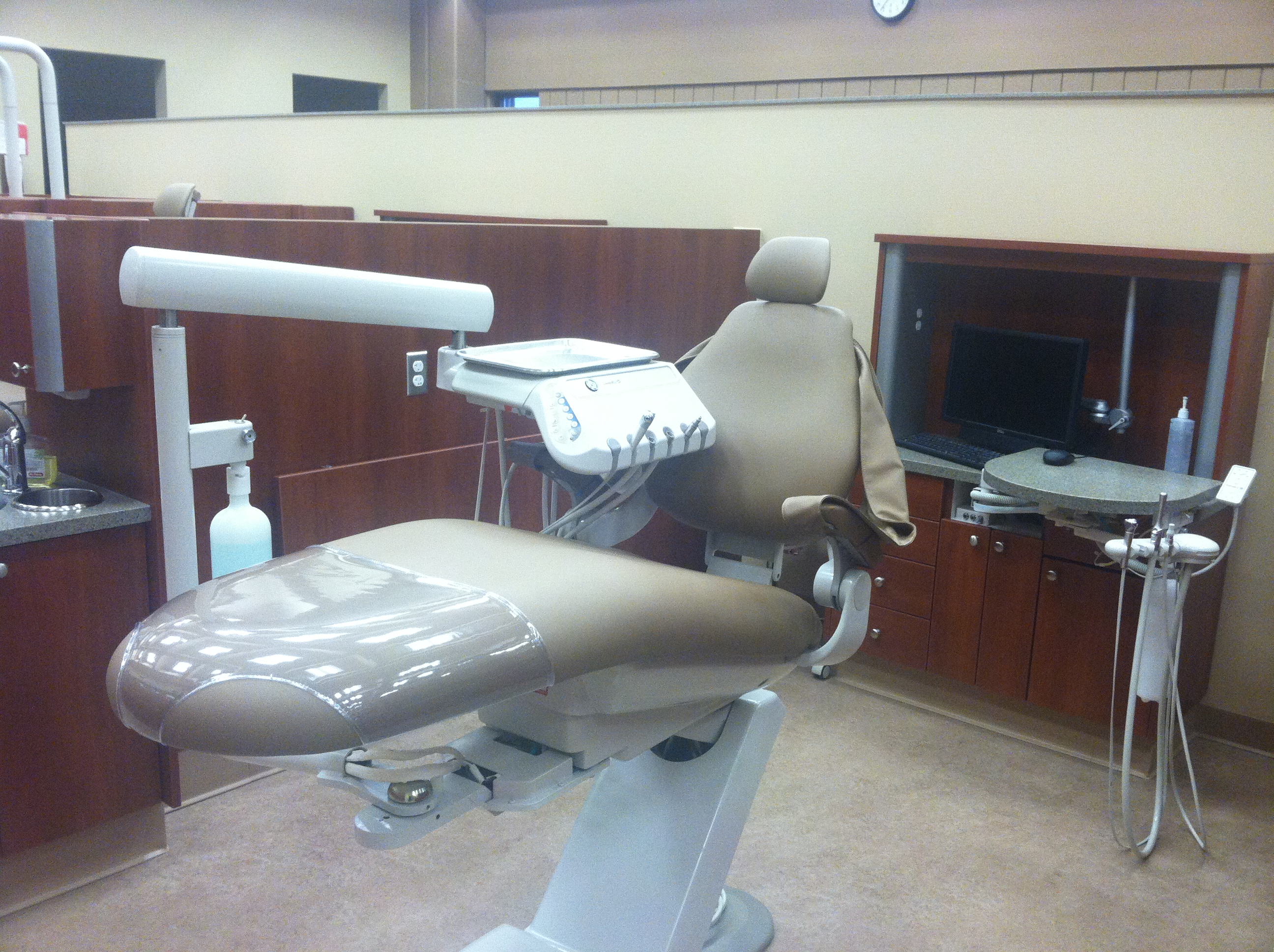 This is an image of the YSU dental hygiene clinic.